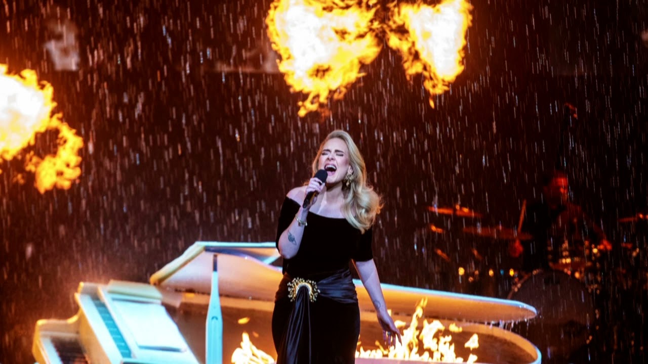 Adele - Set Fire To The Rain Instrumental (Weekends with Adele)