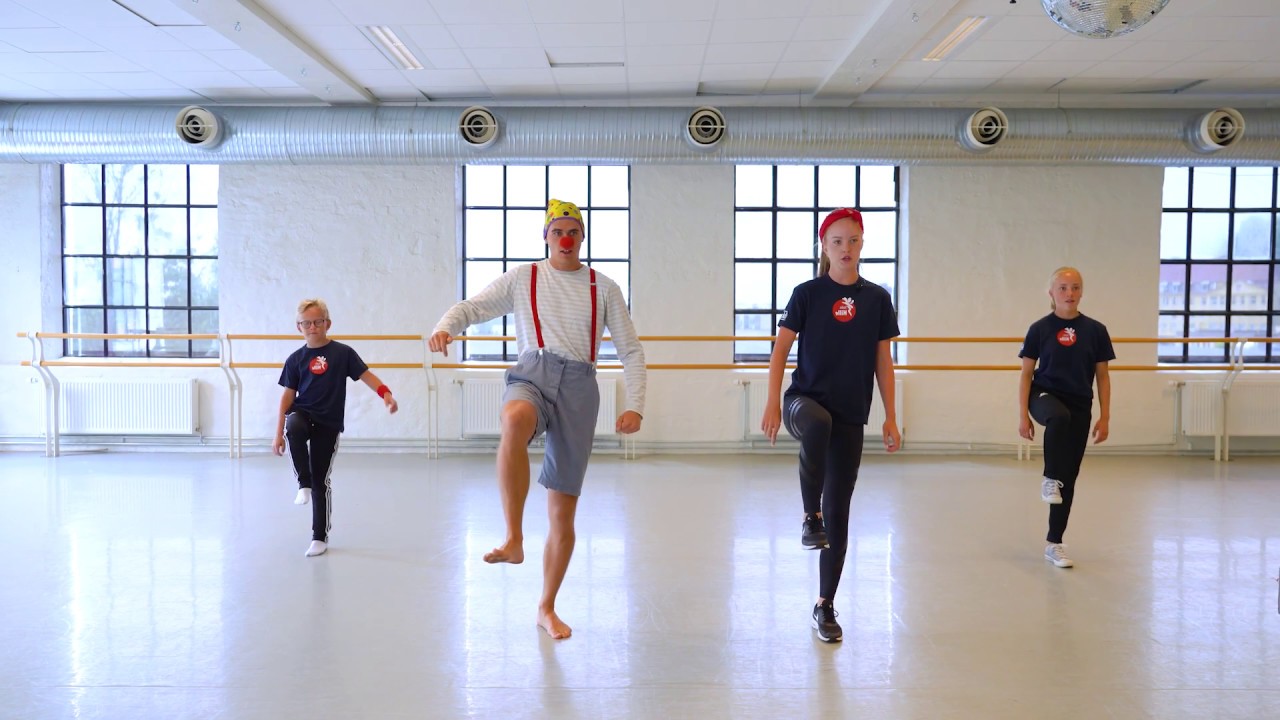 DANS MED STUDIO NILLE & WILMER - RUNNING MAN | DANS FOR BARN