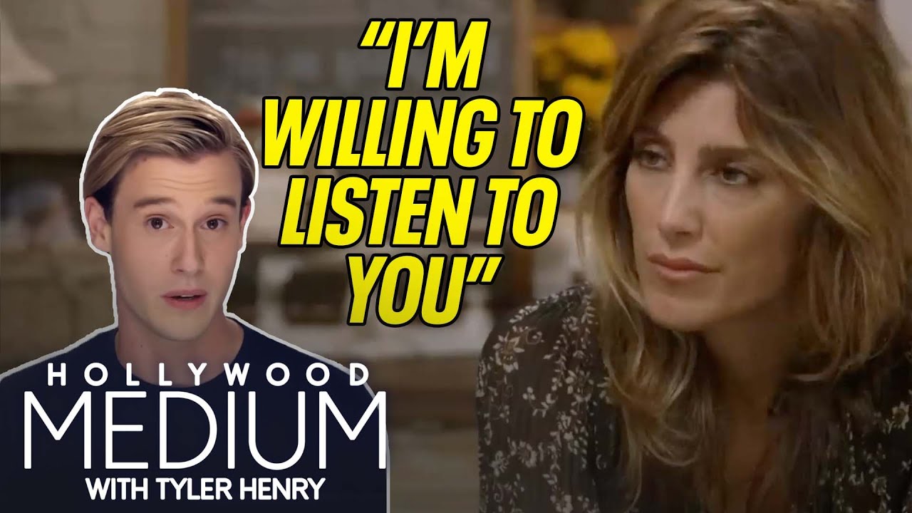 Tyler Henry Predicts Jennifer Esposito's Surprising Career Path | Hollywood Medium | E!