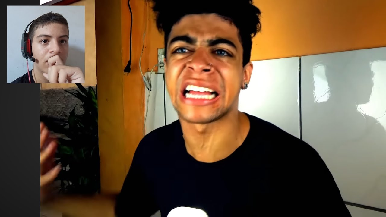 Reagindo a um vídeo do Zóio (Bebendo vidrinho de pimenta)