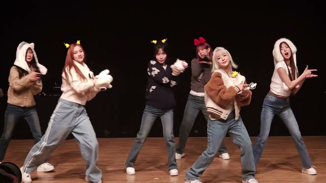 241210 케플러(Kep1er) '티피탭(TIPI-TAP)' 직캠(fancam) @fansign 팬싸인회