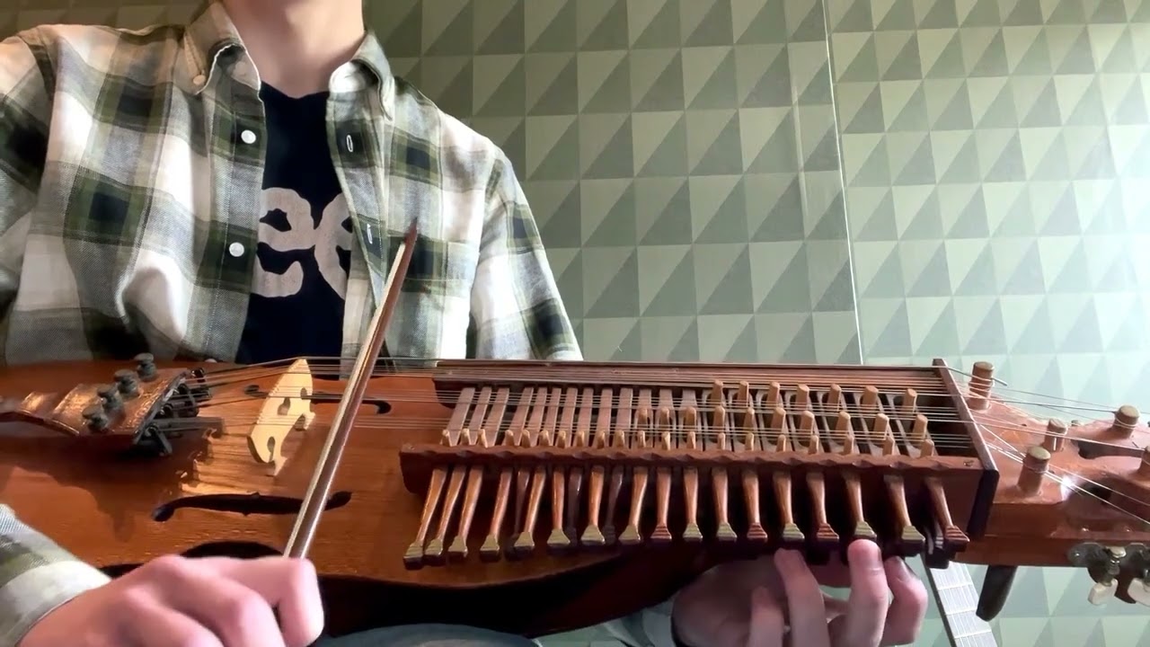 Fläskrökarvalsen on Nyckelharpa