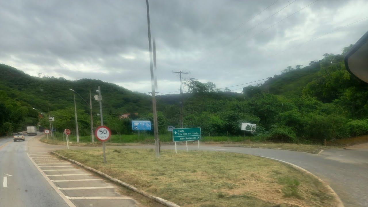 Divisa De Estados Espírito Santo/ Minas Gerais Br 259