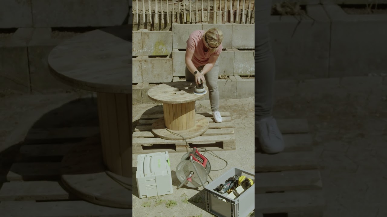 DIY-Tipp: Tisch aus alter Kabeltrommel | SWR Room Tour #shorts