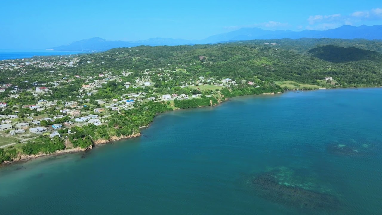 Orbiting the Island of Bowden Harbour St.Thomas Jamaica and flying back to leith hall