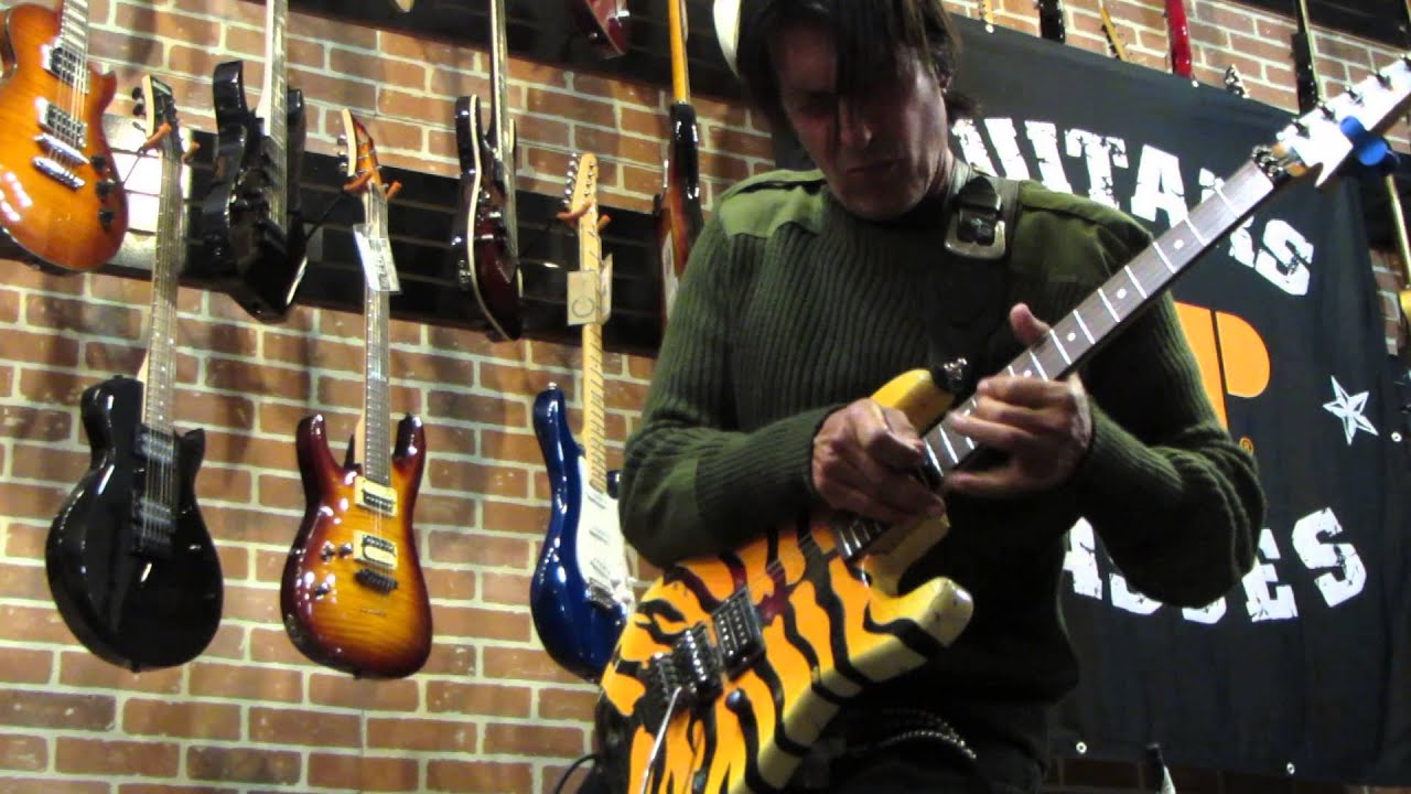 George Lynch Montreal 2013 - Mr. Scary