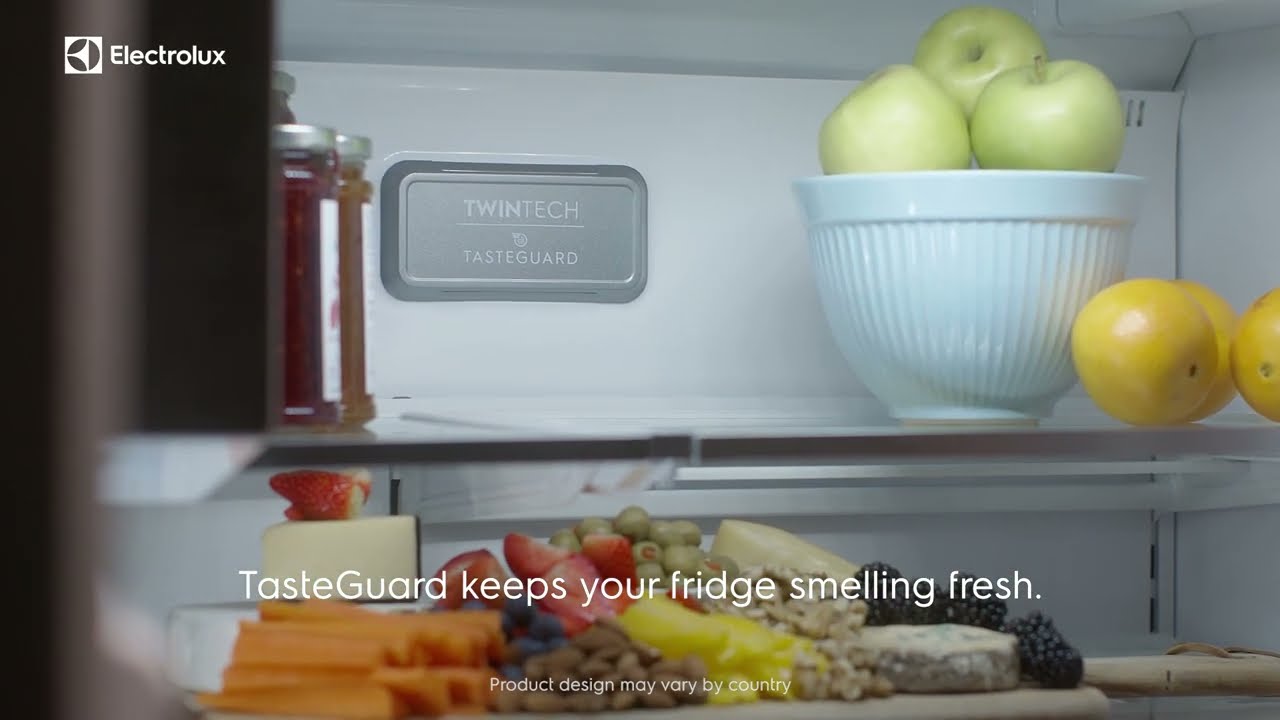 TasteGuard keeps your Electrolux fridge smelling fresh