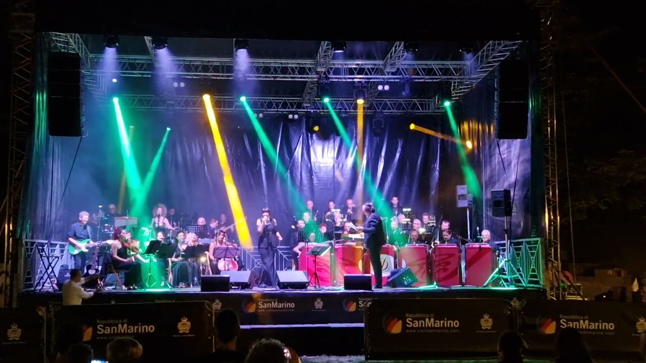 STASERA CHE SERA (SILVIA MEZZANOTTE)