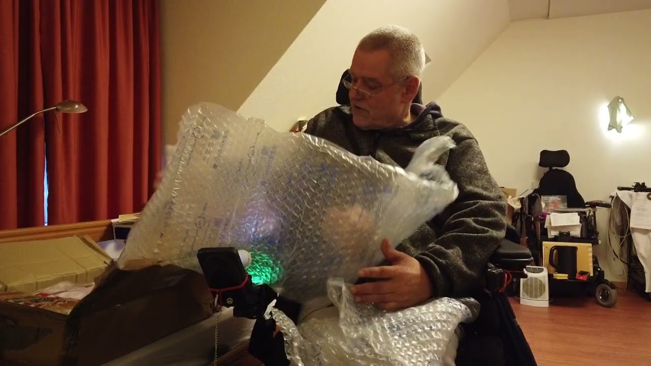 Danke, danke, danke, danke, danke. Ich bin überwältigt, auch die die schon was gespendet haben.