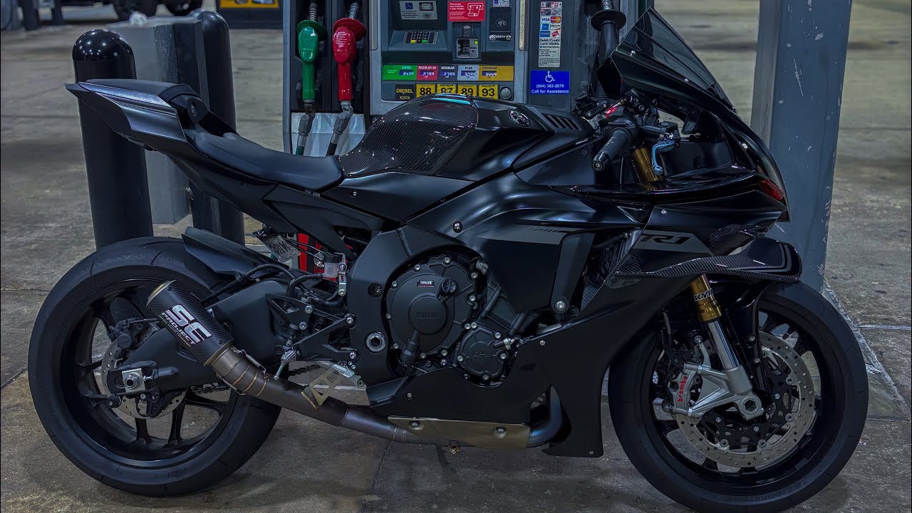 2025 YAMAHA R1 | SKYFALL - ADELE 