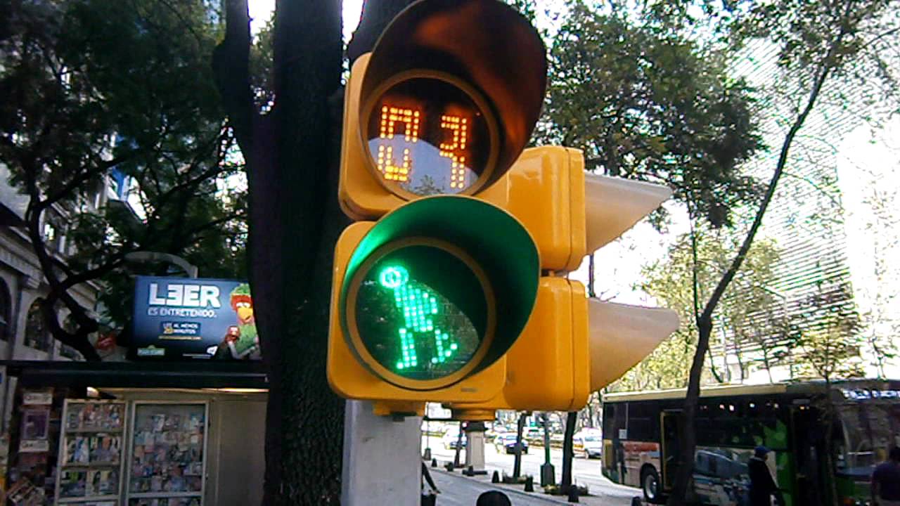 Running Green Man in Mexico City