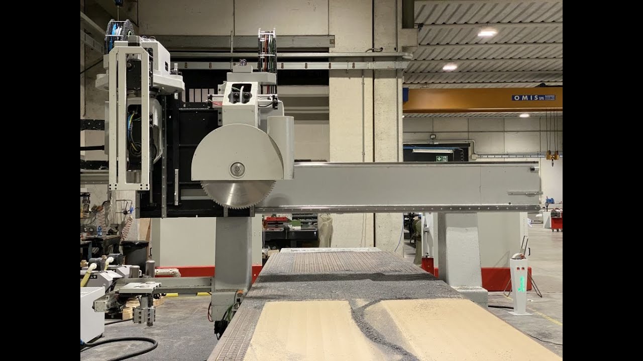 5 osiowe centrum obróbkowe CNC Conquest 515 do płyt z kompozytów, mdf #centrumobróbcze #woodworking