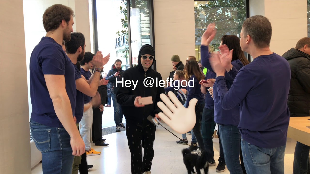Apple Store Opening, Vienna Austria &mdash; A look inside.
