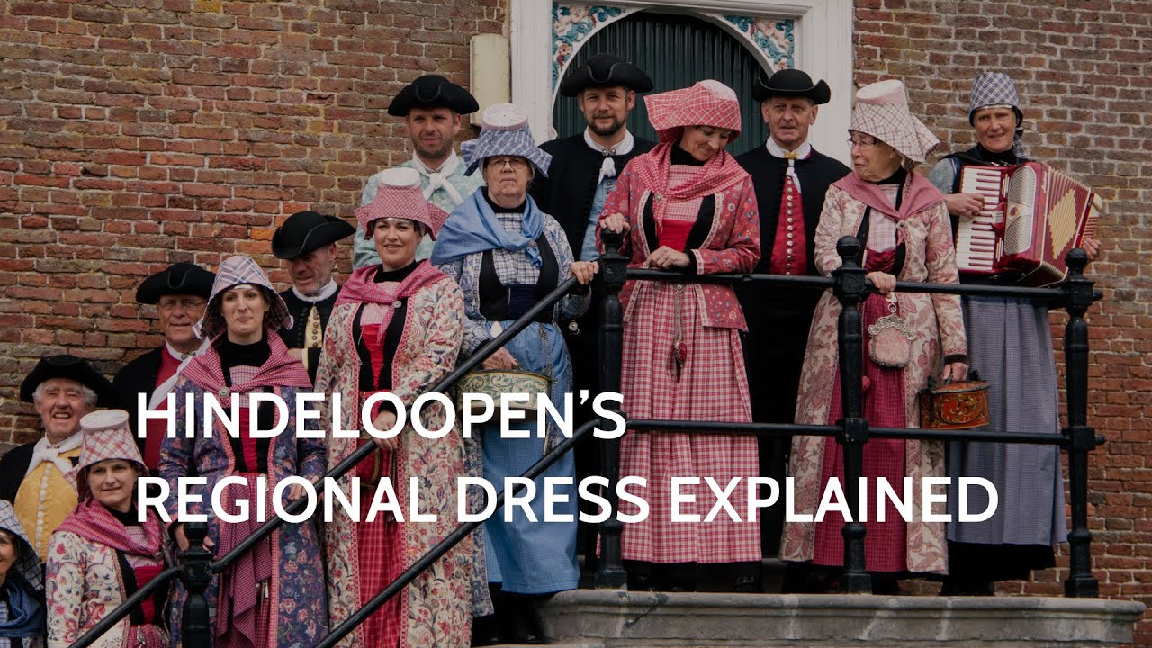 Hindeloopen's Regional Dress explained