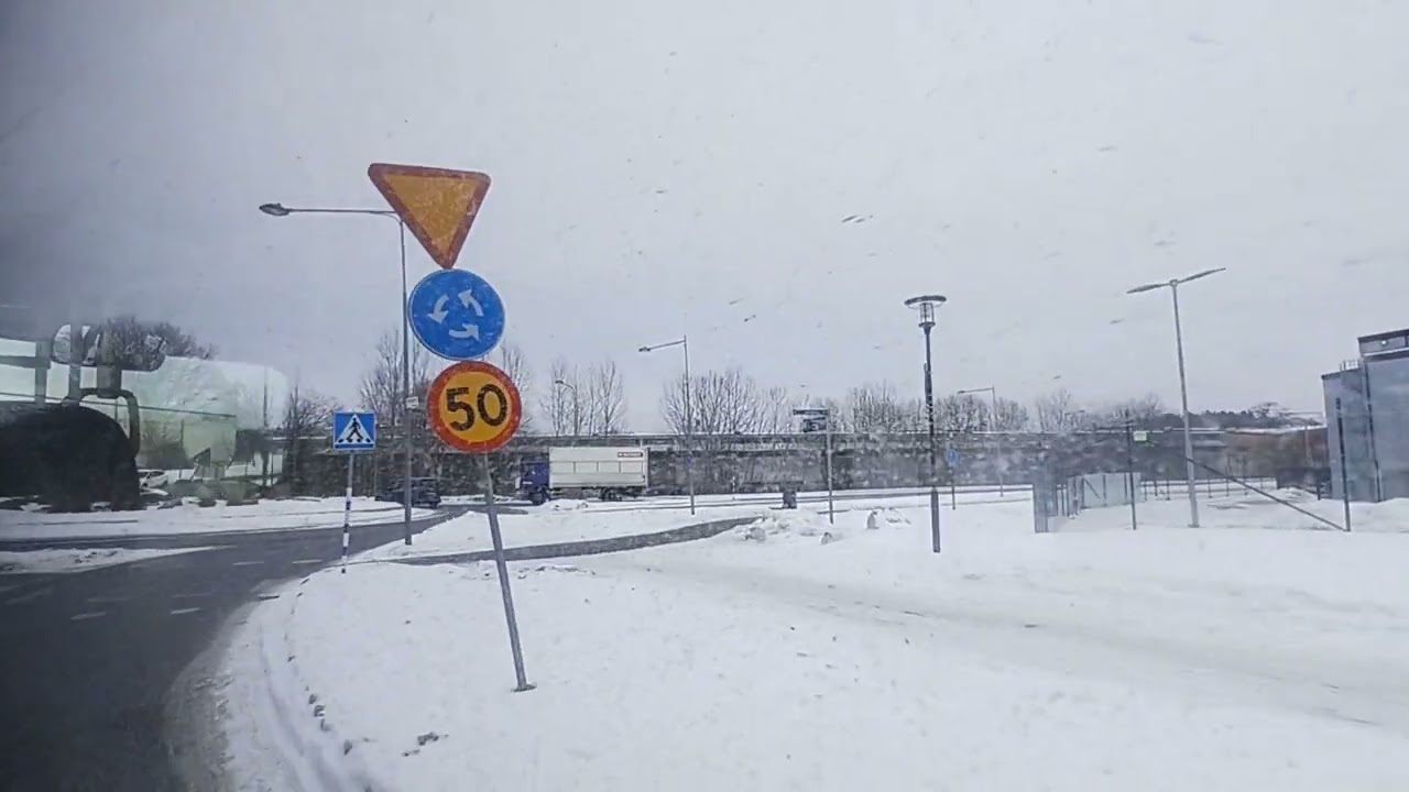 Buss 517 Från Spånga Station Till Hjulsta 