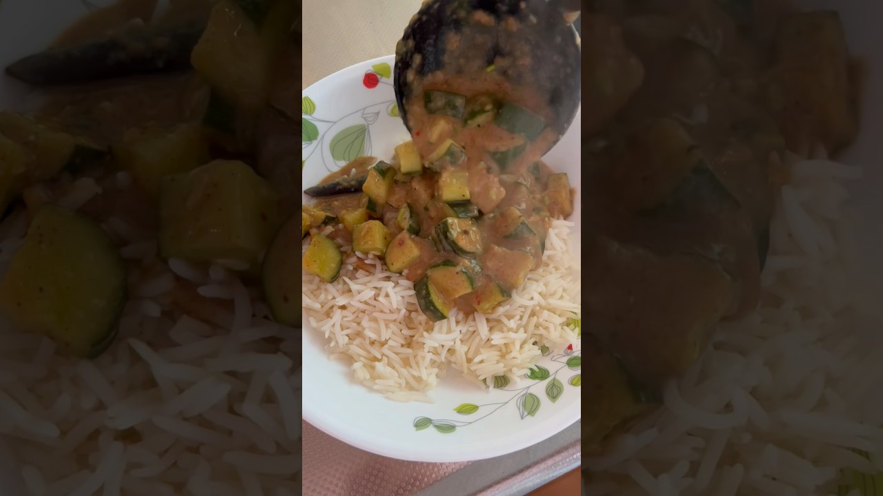 きゅうりを週5kg食べる女が好きな食べ方はカレーです。