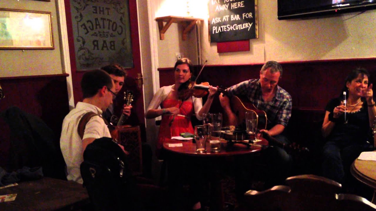 From Maui to Kona - Session @ The Cottage, Norwich