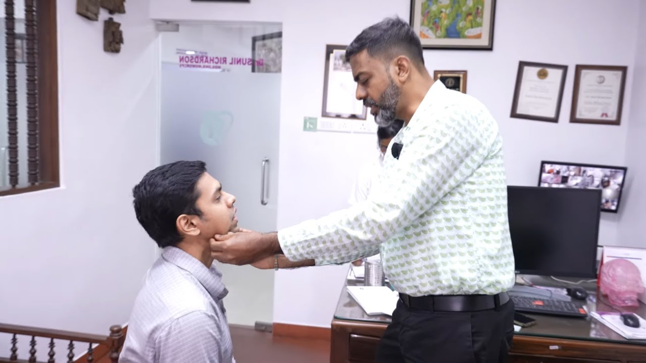 Consultation to Correct His Asymmetric Jaw | Initial Procedure of Plastic Surgery