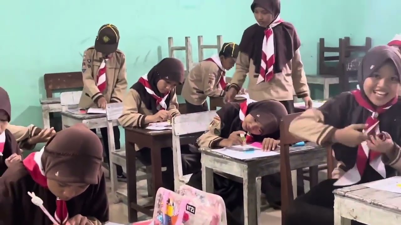 SENI MOZAIK  | SEKAR SAFITRI