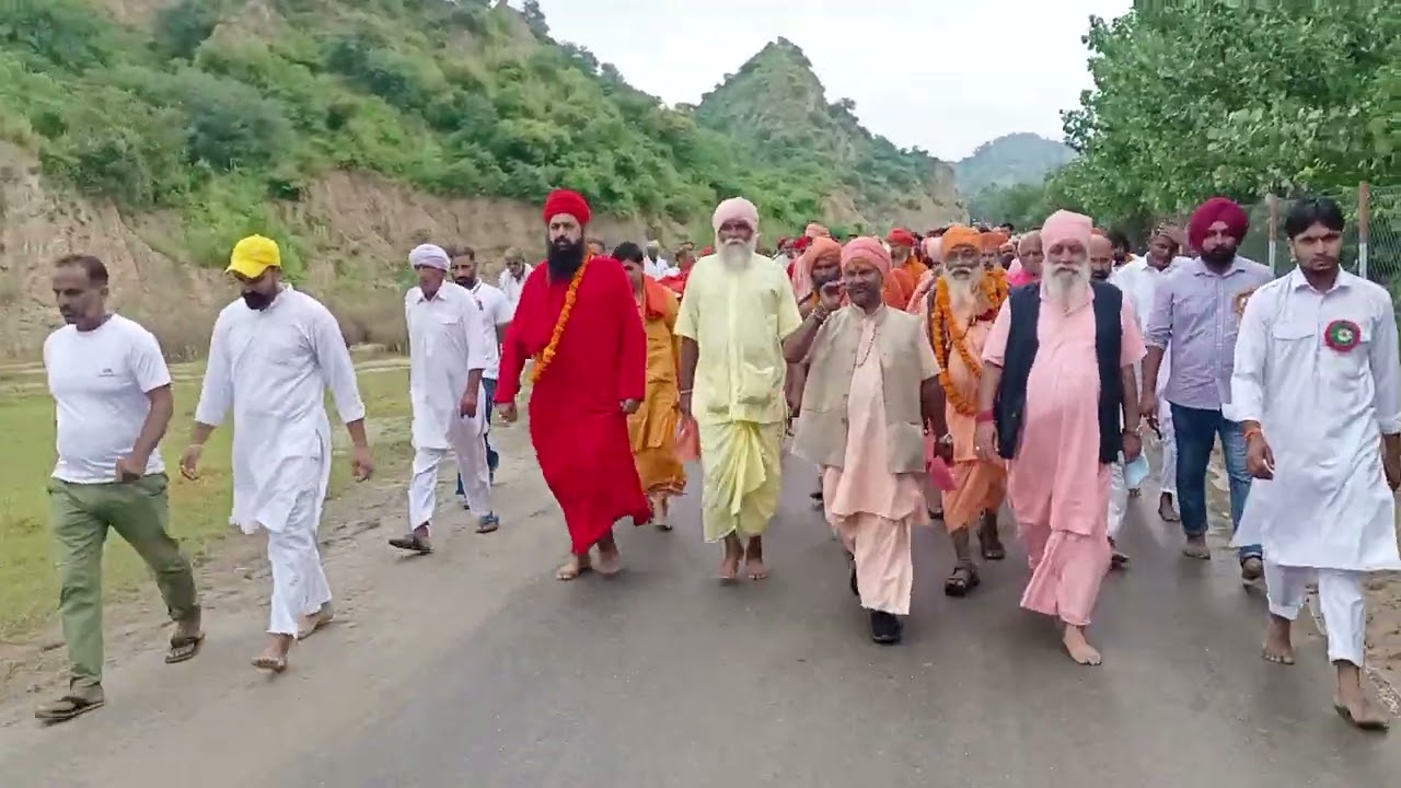 ਬਾਬਾ ਭਗਵਾਨ ਦਾਸ ਜੀ ਬਾਬਾ ਦਿਆਲ ਦਾਸ ਜੀ ਬਾਬਾ ਬੇਅੰਤ ਦਾਸ ਜੀ ਬਾਬਾ ਉਤਮ ਦਾਸ ਜੀ