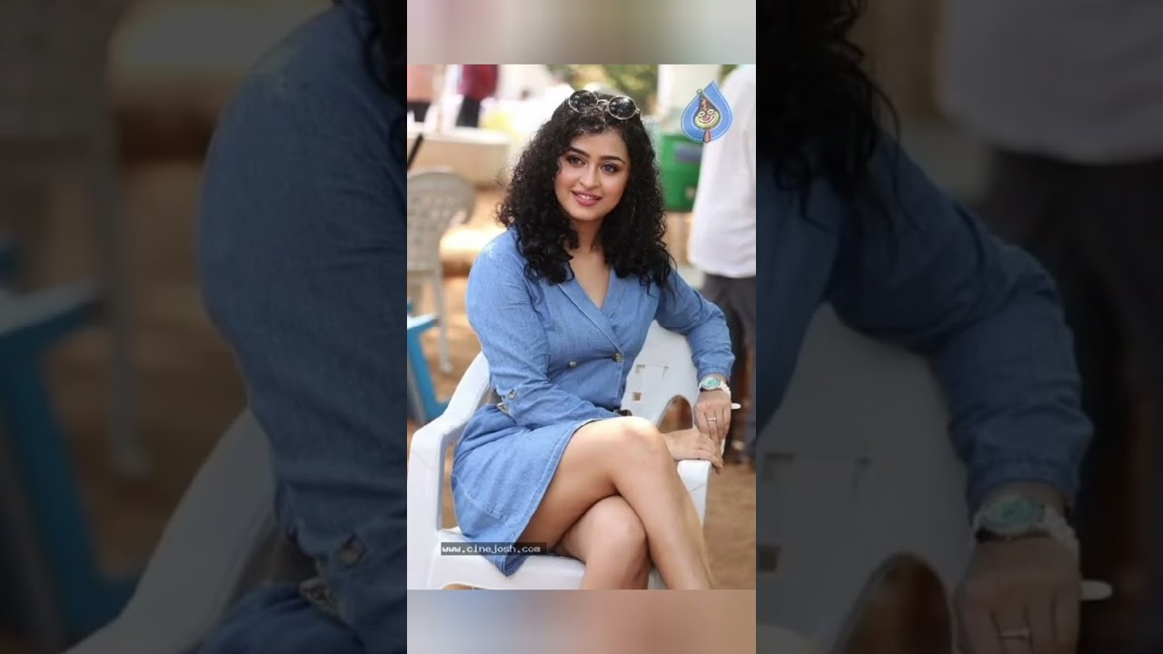 Roshini tv serial actress hot bold bikini saree photos shooting 31