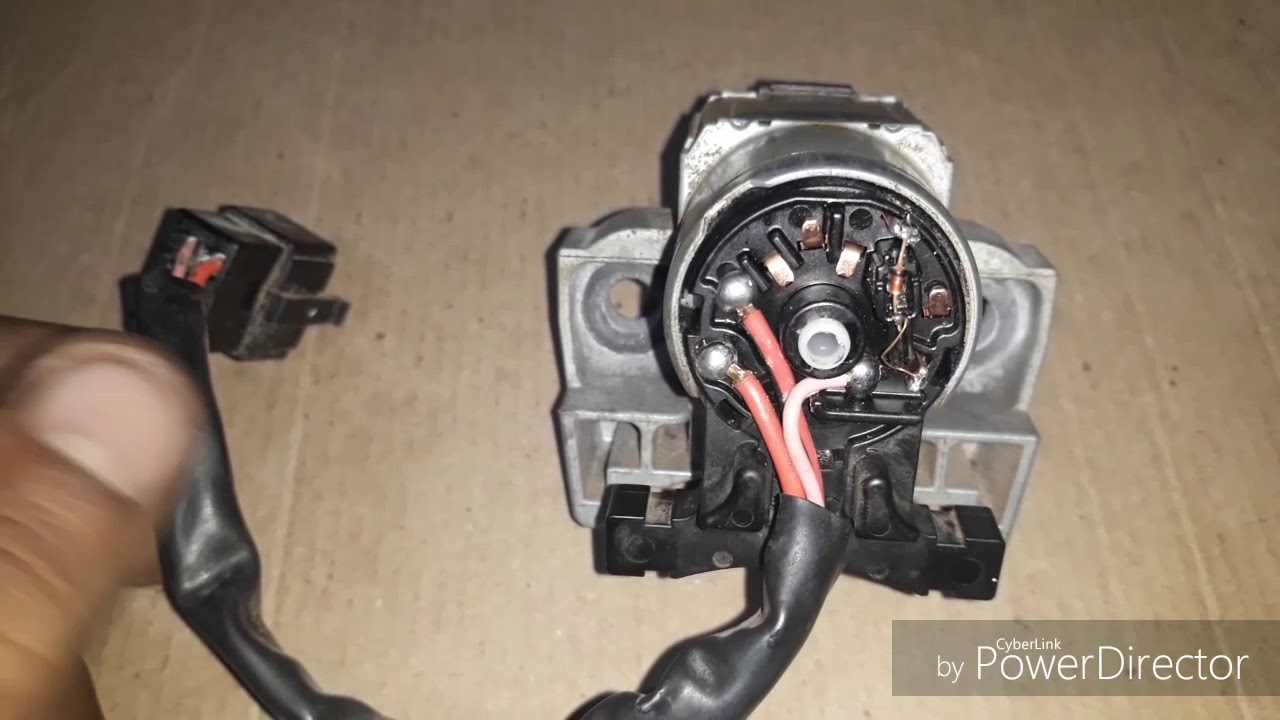 Teste de voltagem da ignição para o módulo pelo fio rosa da FAN 160 2018