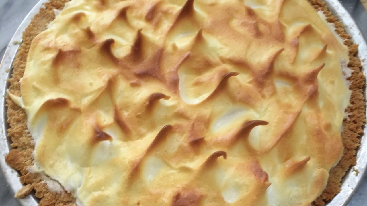 Low Carb & Sugar Free Lemon Meringue Pie