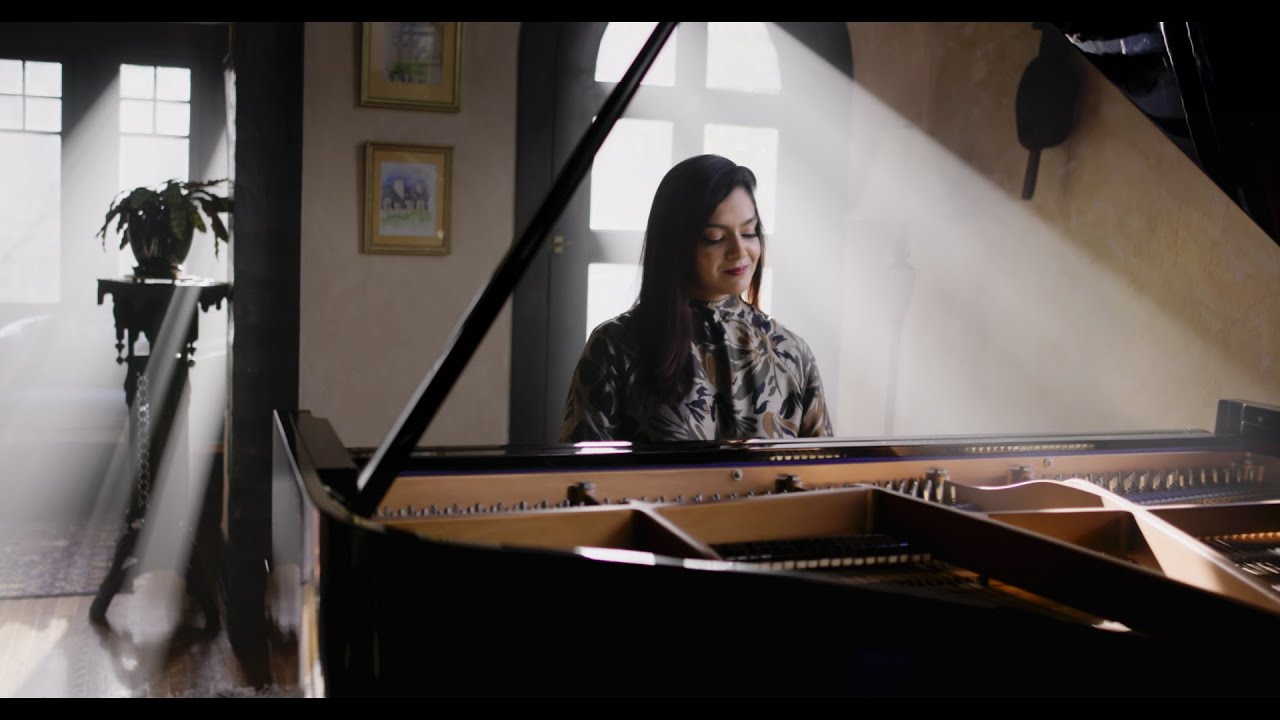 Raashi Kulkarni | Afterglow | Official Music Video