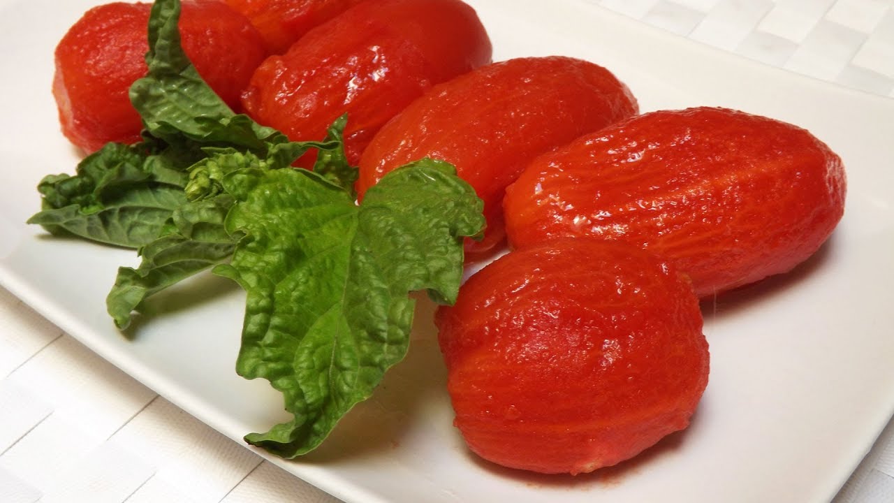 POMODORI PELATI fatti in casa