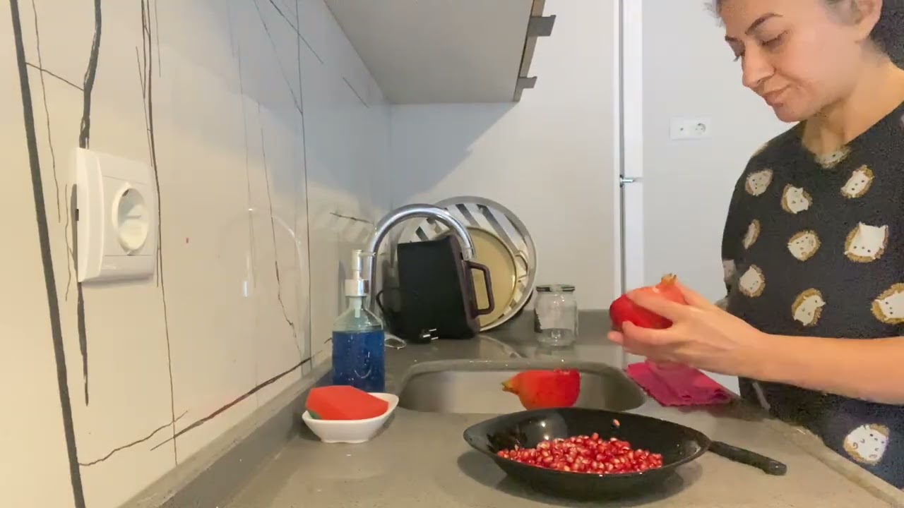 Eski Bir Video ile Geldim🫣Ayıklarken Sohbet, Temizlik, Çok Uzamış, Haftasonu Vlog