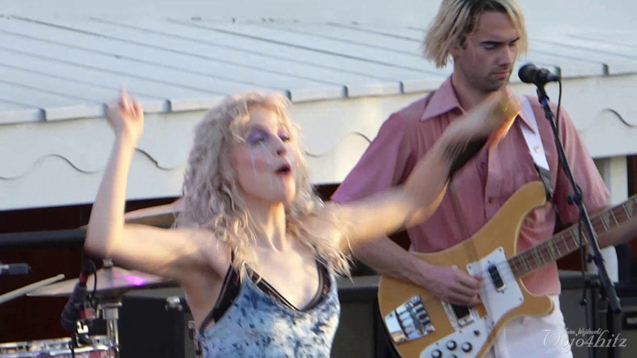 8/17 Paramore - Grudges @ Parahoy 3 (Show #2) 4/08/18 Deep Search
