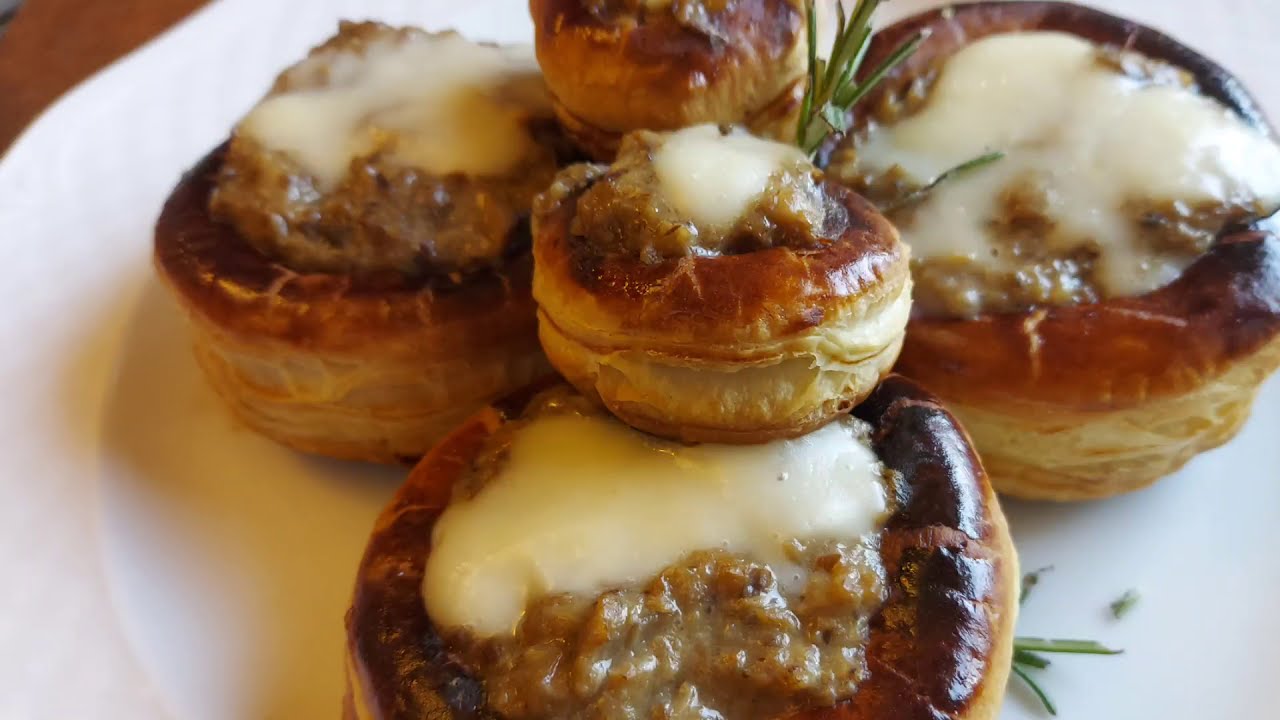 Vol au vent con funghi porcini