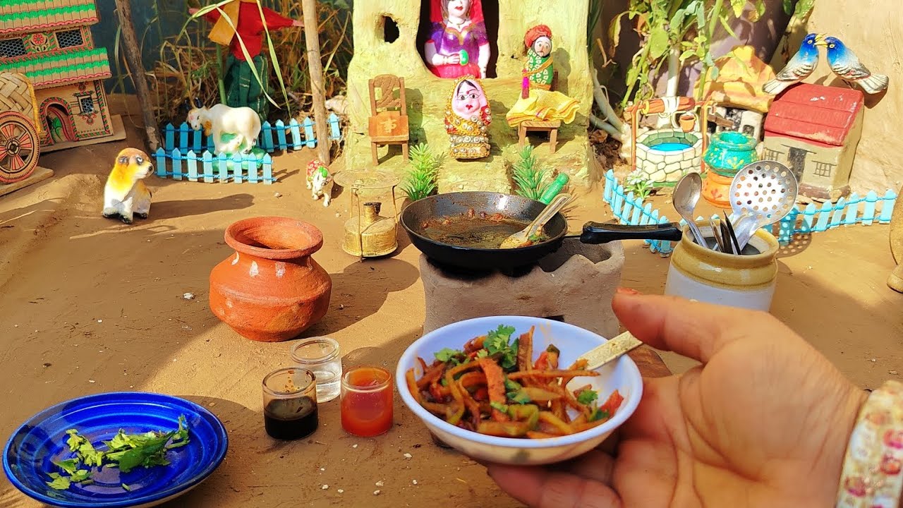 Potato Chawmin Recipe 🥔🌶| Mini Kitchen |