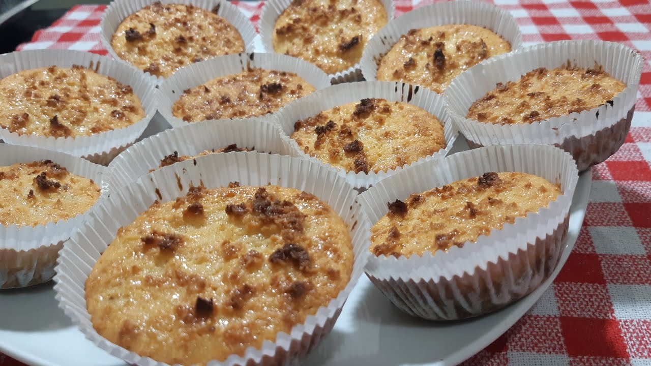 QUEIJADINHA DE COCO FRESCO DELICIOSA