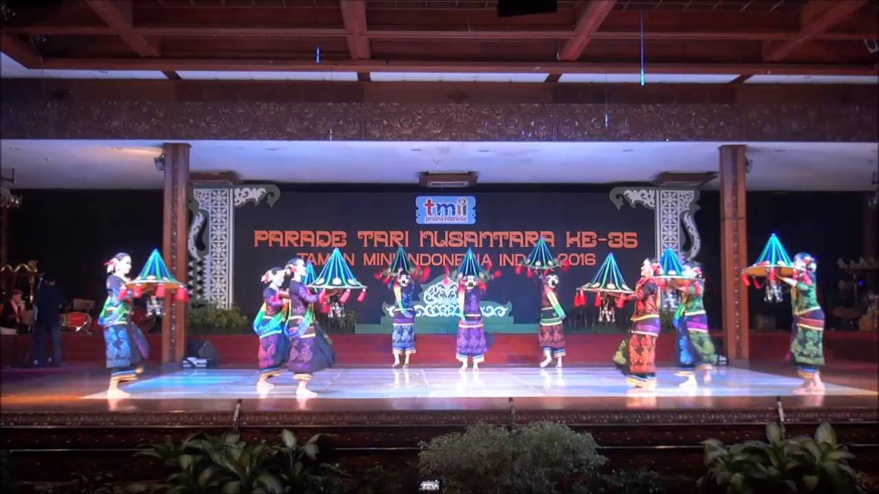 tari MAHAMERU jawa timur Parade tari nusantara 2016