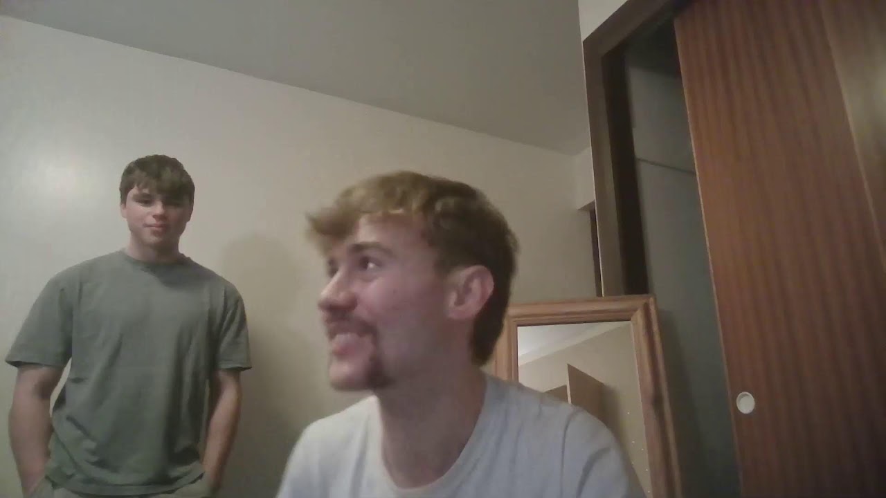 MOVEMBER - 4 HOUR WALL STARING STREAM