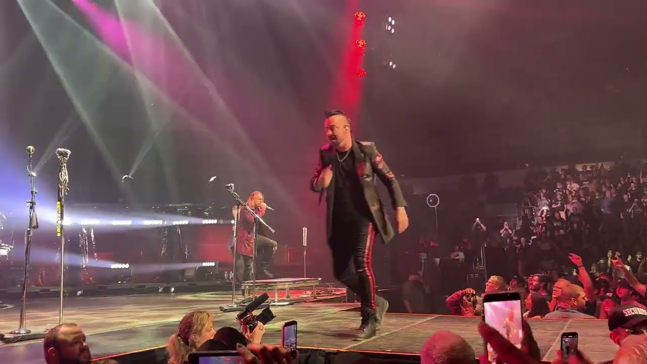 Three Days Grace - Animal I Have Become (Live @ Canada Life Place 2025)