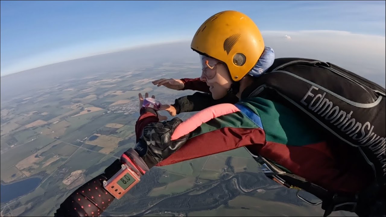 Indoor Skydiver Does AFF! - Jump 1