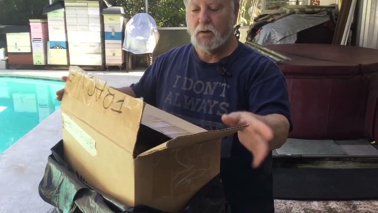 Easy and Cheap Comb Storage for S. Fla Beekeepers