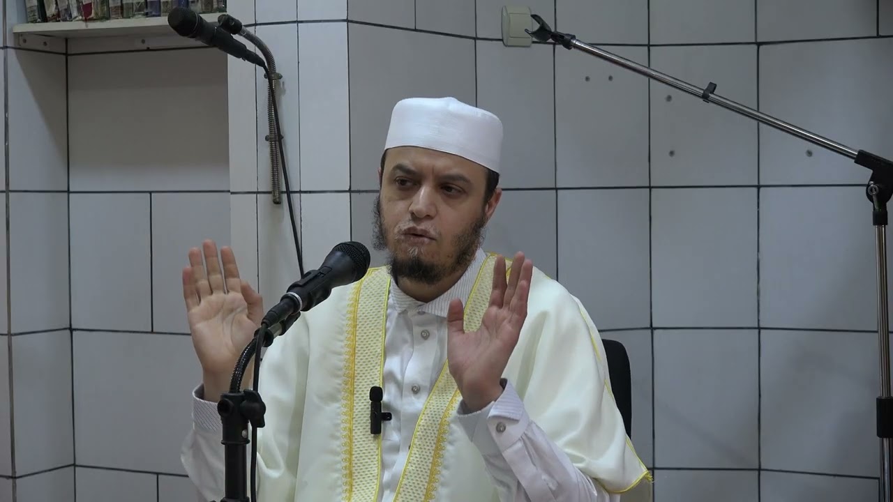 هل القيء يفسد الصيام ؟؟