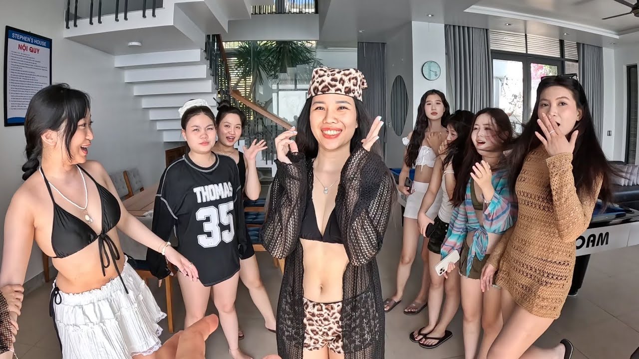 스파 직원들이 작정하고 비키니 입었습니다... 인생 최대 위기