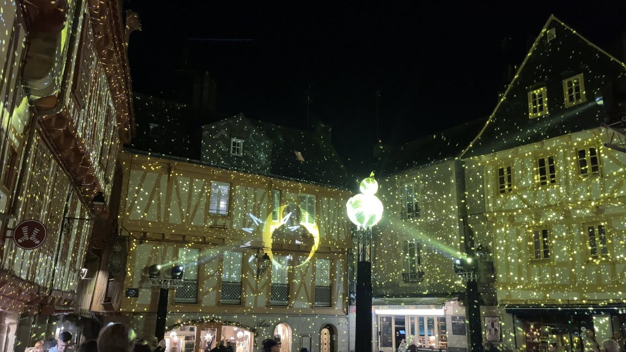 1001 Escapades : Vannes: les illuminations de No&euml;l 2025