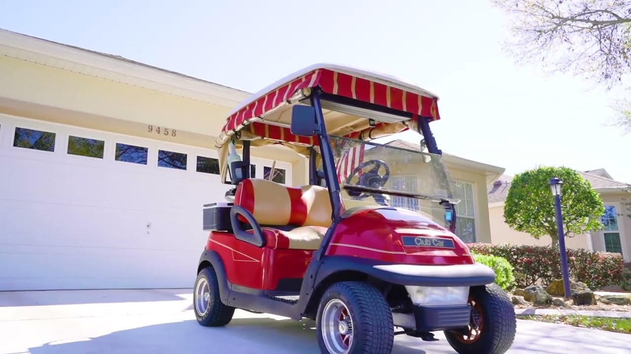 9458 SW 93rd Loop Ocala FL in OTOW on Golfcourse with a Free Golfcart