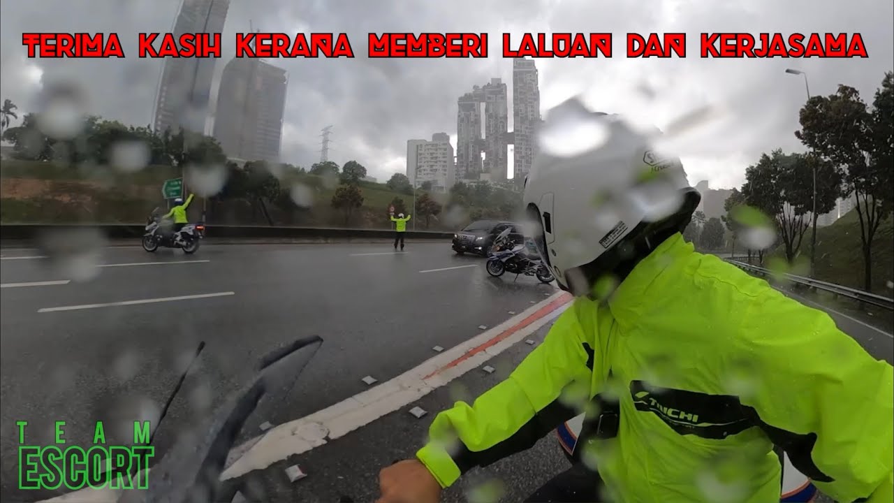 RAIN MODE BMW R1250RT | IT’s ALL ABOUT TEAMWORK