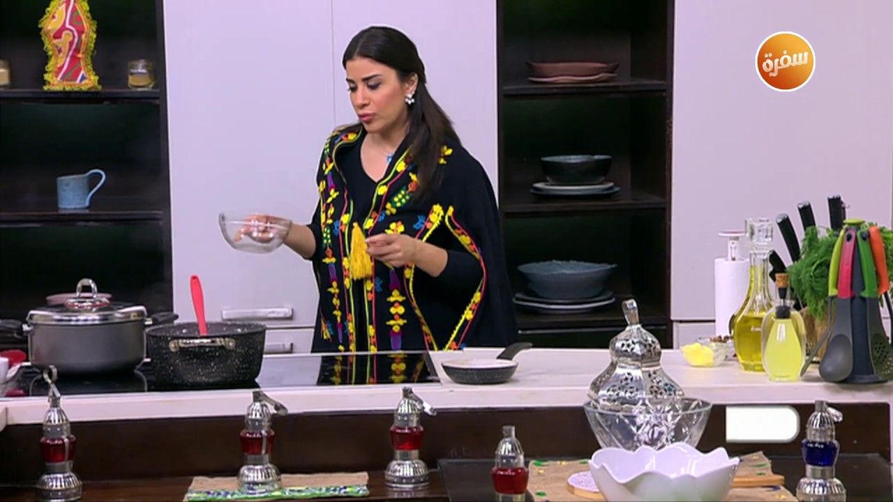 سكالوبيني بالجبنة - شوربة دجاج بالمشروم - شعرية باللوز - كنافة تشيز كيك | أميرة في المطبخ (كاملة)