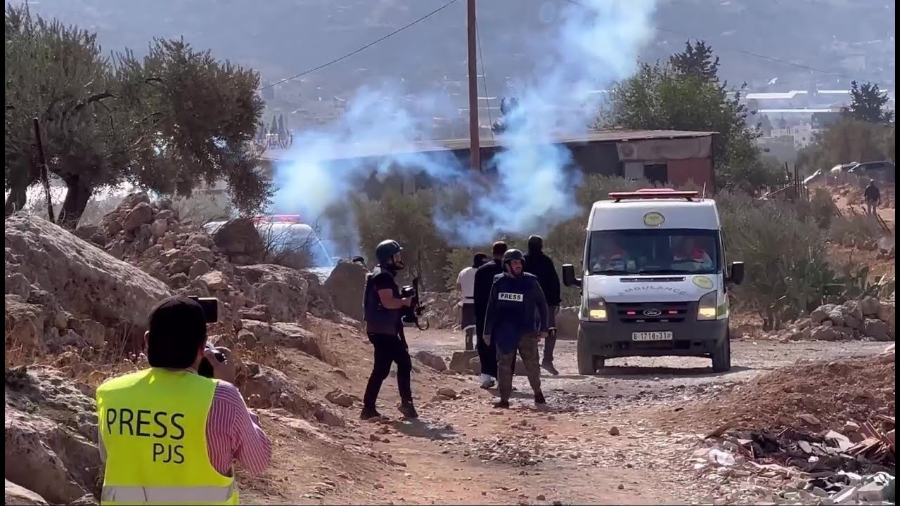 مسيرة ومواجهات مع الاحتلال في بيت دجن شرق نابلس