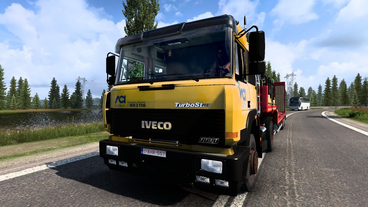 Iveco Turbostar | ETS2 Realistic Truck Driving | Hauling a load of forklifts through Poland.