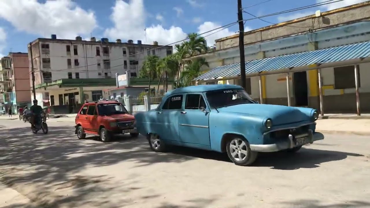 Caminando mi Pueblo, Banes,Cuba 🇨🇺
