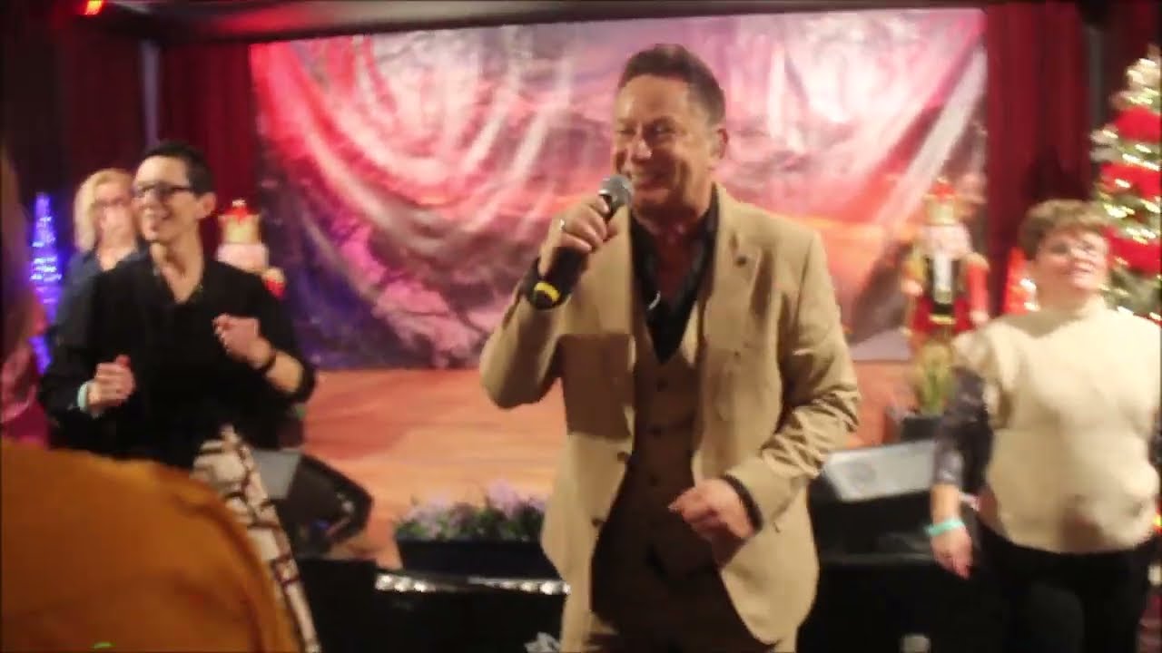 Alwin - feestmedley- LIVE -  Gio Vano viert feest@ Den Toerist Meulebeke 18.11.23