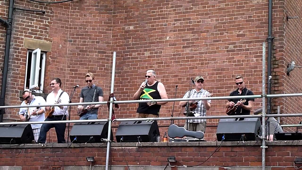 The Everly Pregnant Brothers - [unknown song] - Fat Cat Pub - Tramlines Festival 2013 - Sheffield